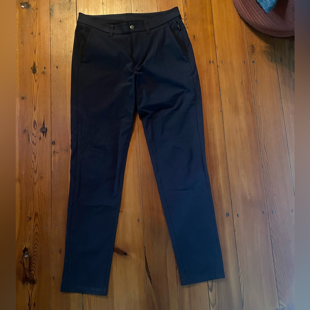 Lululemon commission slim